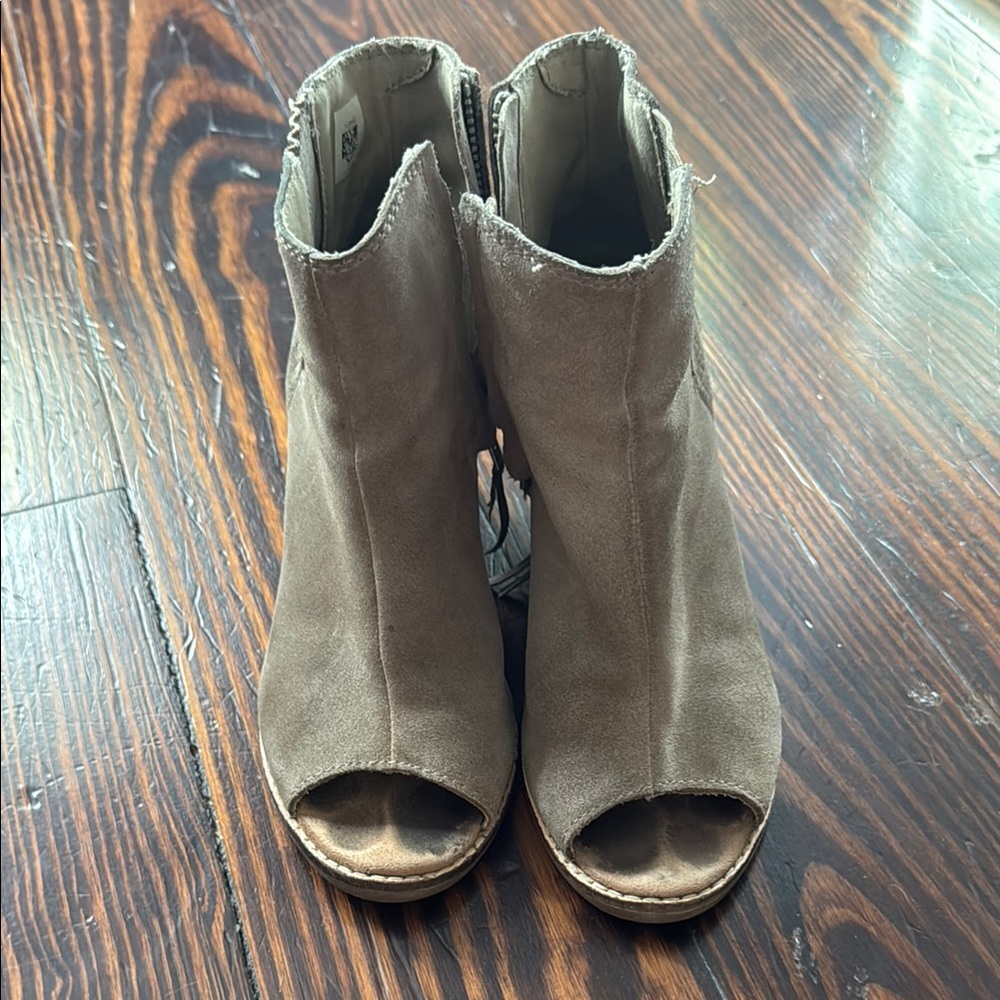 Toms Grey-Neutral Ankle Booties with Chunky Heel